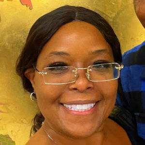 Meet your Posher, Tina